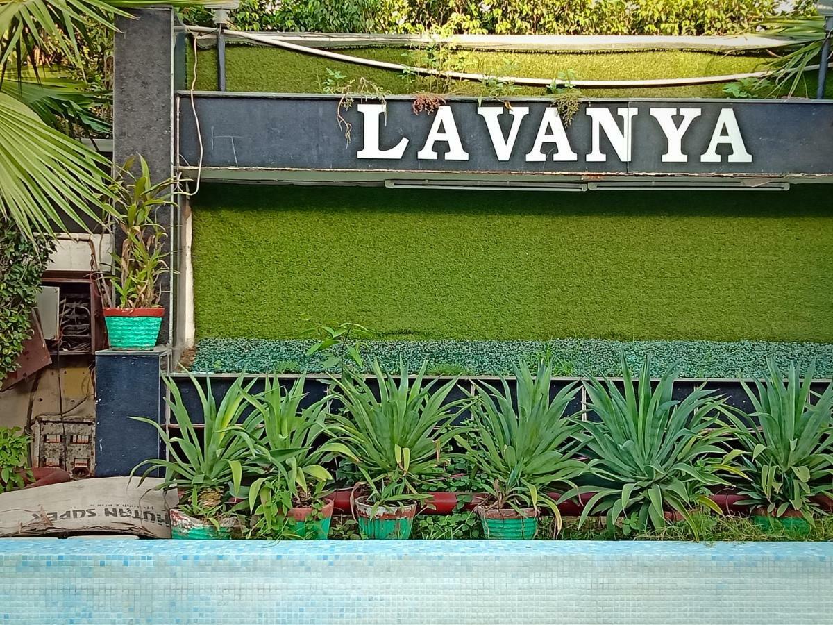 Lavanya Hotel- Near Alipur, Delhi New Delhi Exterior photo